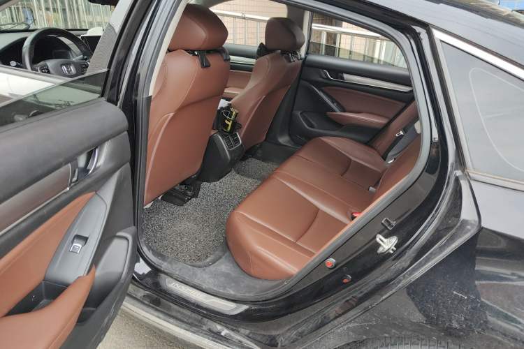 Used Honda Inspire 2019 Rui·Hybrid 2.0L Jingya Edition China VI Left Rear Seat