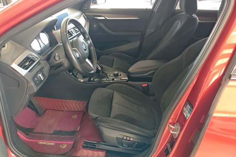 Used BMW X2 2019 sDrive25i Luxury Model with M Off-Road Package China VI Emission Standard