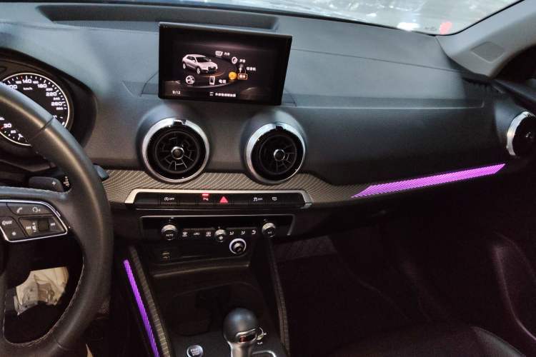 Used Audi Q2L 2023 35TFSI Fashion Dynamic Model
