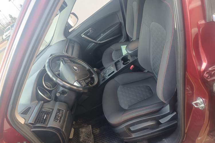 Used Bestune X80 2015 2.0L Automatic Comfort Anniversary Edition