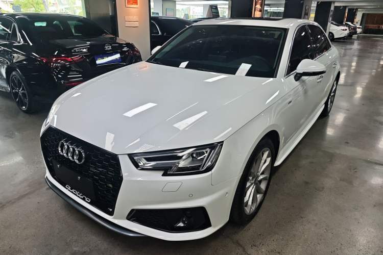 Used Audi A4L 2019 40 TFSI Fashion Version China V