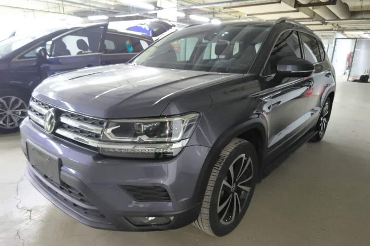 Used Volkswagen Tharu 2022 280TSI Two-Wheel-Drive Luxury Edition