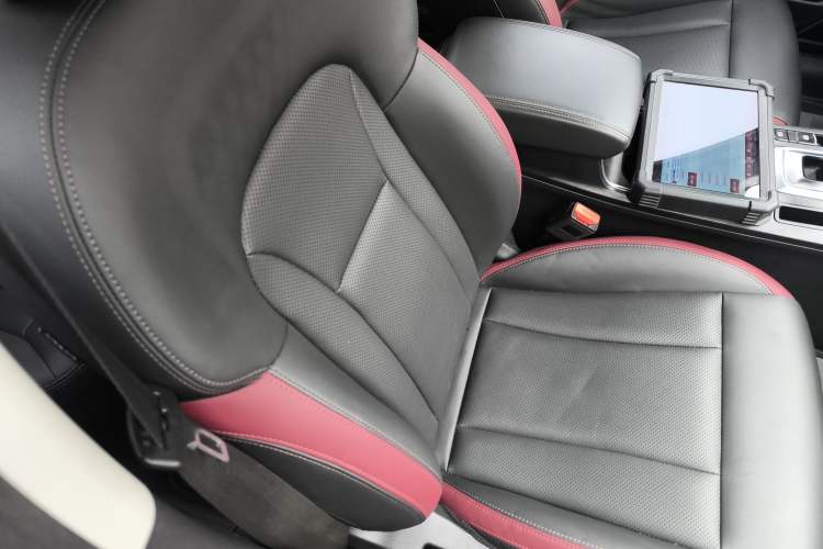 Used Haval H6 Coupe 2021 Smart Connect Edition 1.5T Automatic Two-Wheel Drive Luxury Smart Connect Version