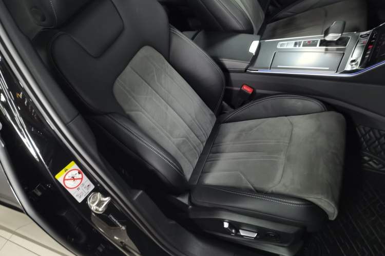 Used Audi A6L 2024 45 TFSI Prestige Dynamic Edition Right Front Seat