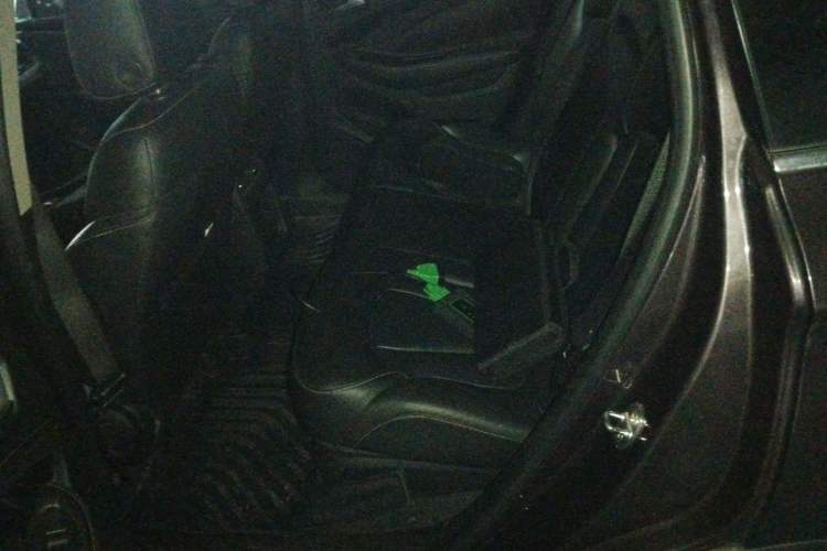 Used Buick Envision 2015 20T Two-Wheel-Drive Leading Model Left Rear Seat