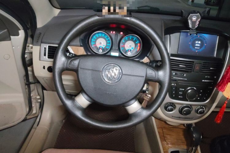 Used Buick Excelle 2015 1.5L Automatic Classic Model
