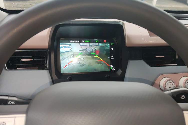 Used Chery QQ Ice Cream 2025 155km Sundae Edition Audio And AC Panel