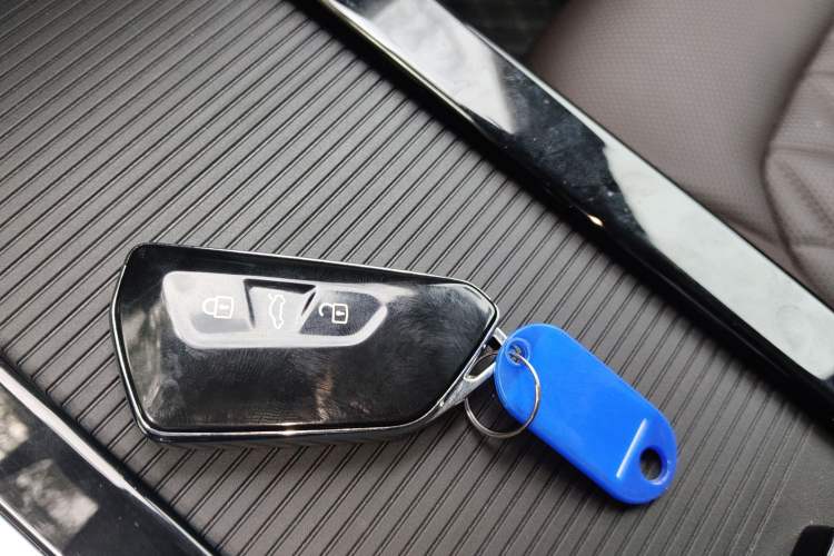 Used Volkswagen Tavendor 2023 380TSI Four-Wheel Drive R-Line Cruise Edition