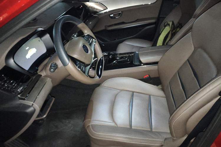 Used BYD Han 2020 DM Four-Wheel Drive Performance Edition Luxury Model Left Front Seat