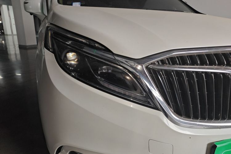 Used Buick GL8 2017 ES 28T Luxury Model China V Standard