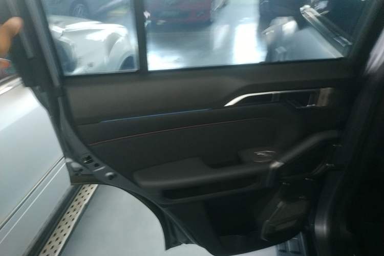 Used JETOUR Traveler C-DM 2024 C-DM 129KM Linye Edition Left Rear Door Interior