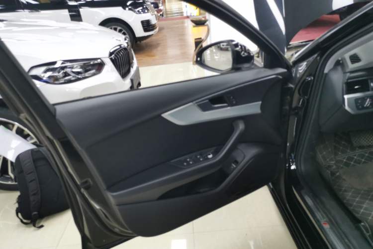 Used Audi A4L 2020 40 TFSI Fashion Dynamic Model
