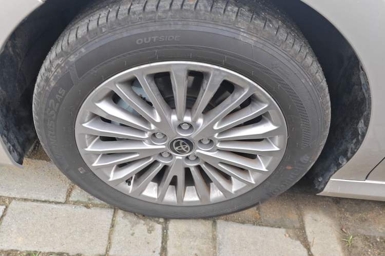 Used Toyota Camry 2026 Model 2.0GVP Luxury Edition Left Front Wheel Hub