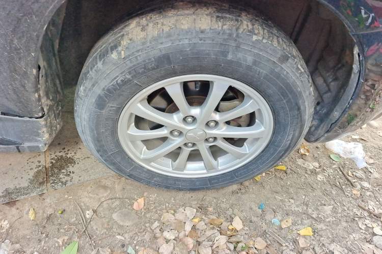 Used Mitsubishi ASX 2013 2.0L Manual Two-Wheel Drive Comfort Edition Right Front Wheel Hub