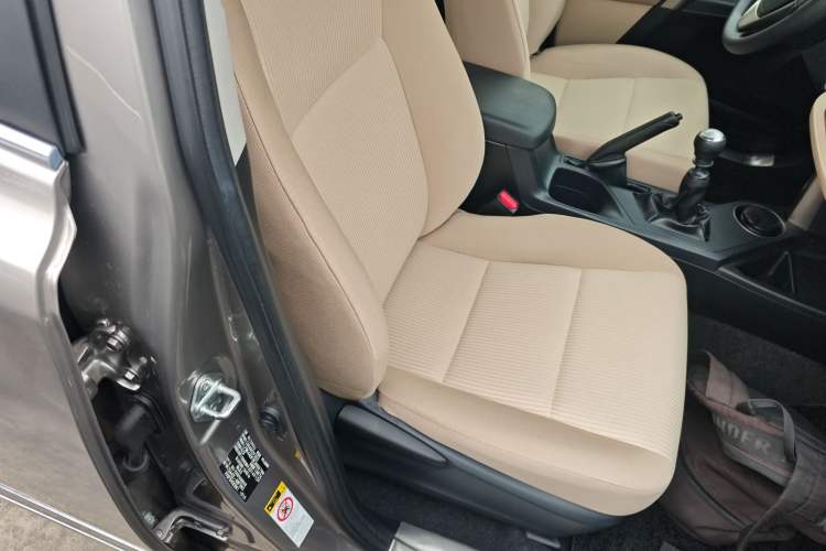 Used Toyota RAV4 2015 2.0L Manual Two-Wheel Drive Urban Edition