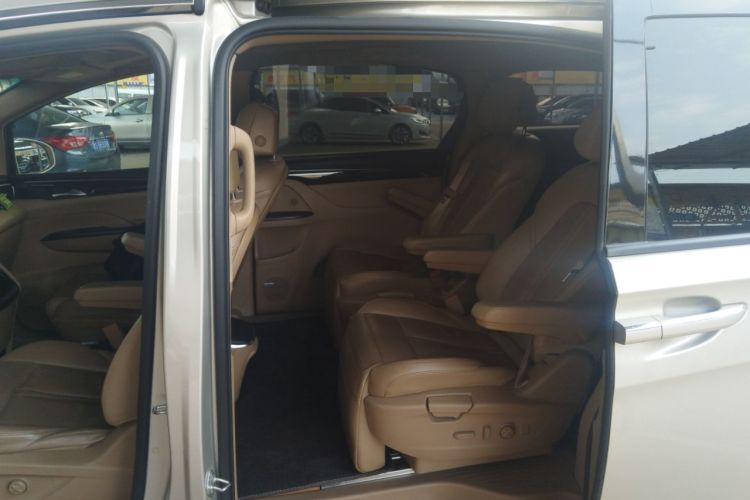 Used Buick GL8 2018 ES 28T Flagship Model China VI Standard
