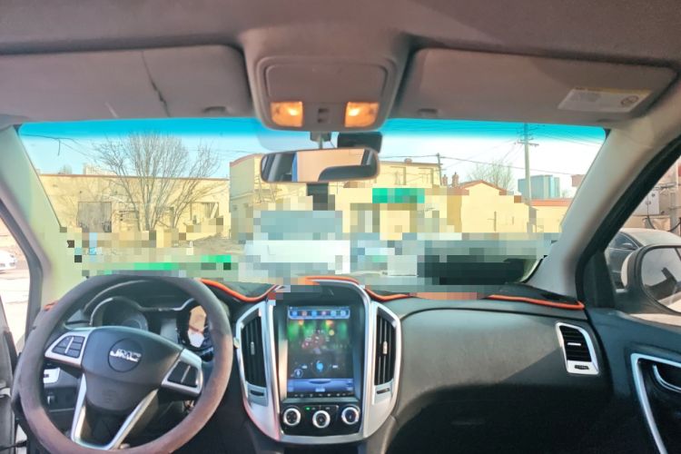 Used JMC Yuhu 3 2018 2.5T Diesel Two-Wheel Drive Advanced Version Standard Wheelbase
