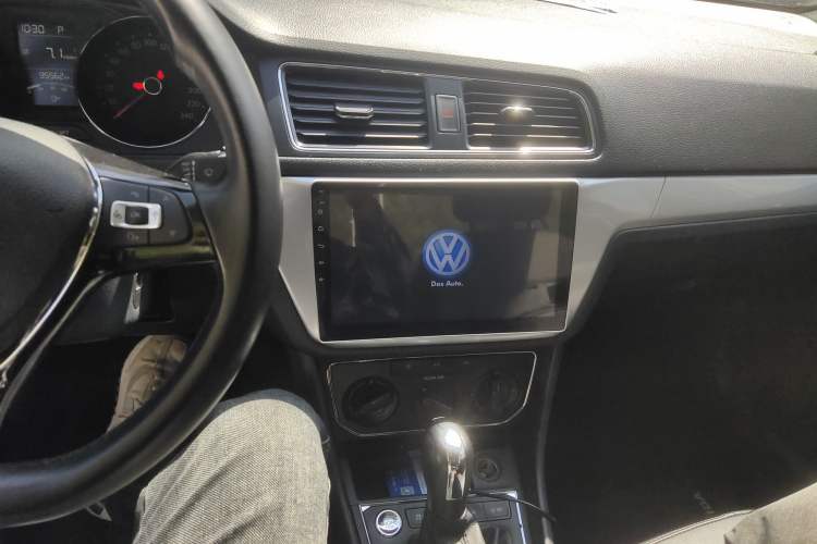 Used Volkswagen Lavida 2017 1.6L Automatic Comfort Edition