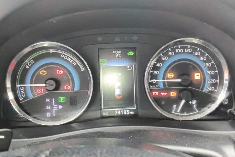 Used Toyota Levin 2017 Revised Dual-Engine 1.8H GS E-CVT Elite Sunroof Version China V Standard Instrument Cluster