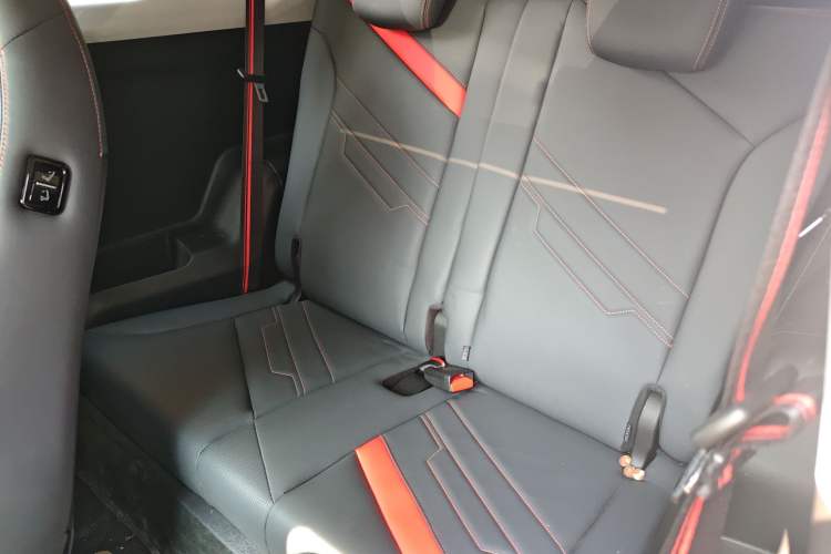 Used Chery New Energy Boundless Pro 2022 408 km Range Shenshou Version Lithium-Ion Battery
