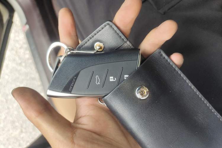 Used Lexus ES 2020 200 Excellence Edition