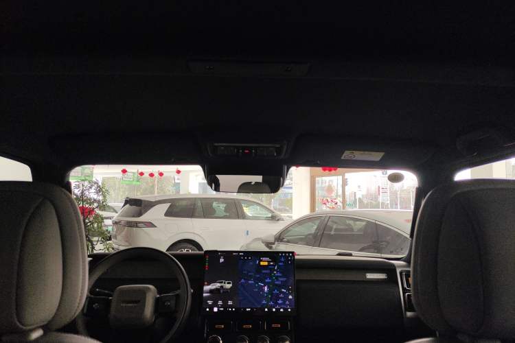 Used iCAR V23 2025 501 Four-Wheel Drive Intelligent Driving Version