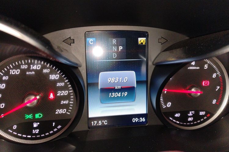 Used Mercedes-Benz GLC 2016 GLC 300 4MATIC Dynamic Model