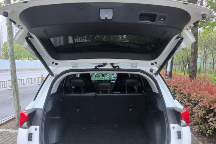 Used GAC Trumpchi GS4 2023 270T Automatic Smart Drive Navigation Edition Trunk