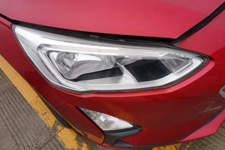 Used Ford Focus 2019 Sedan EcoBoost 180 Automatic Trend Edition