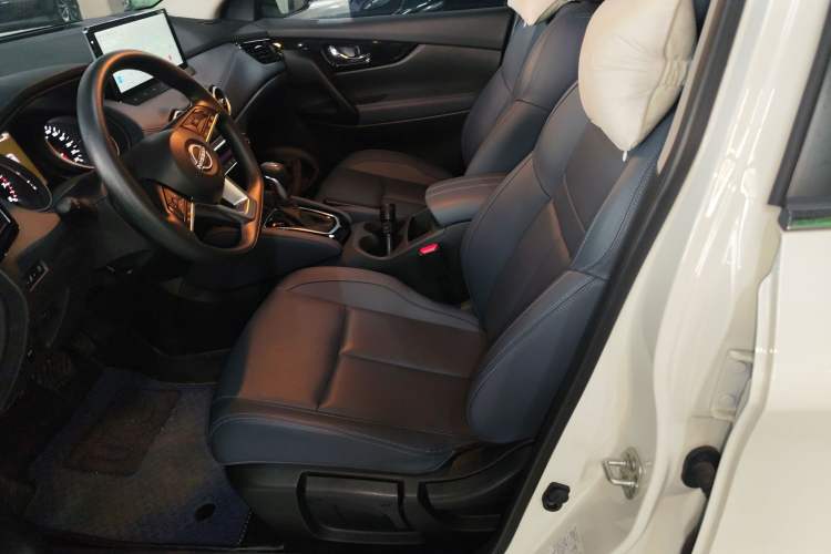 Used Nissan Qashqai 2025 Honor 2.0L CVT XV Genuine Edition
