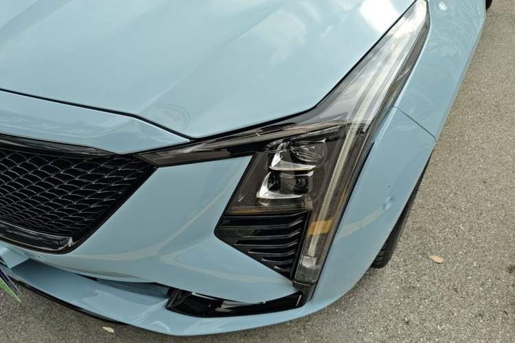 Used Cadillac CT5 2025 28T Track Performance Edition + Peak Track Optional Package

