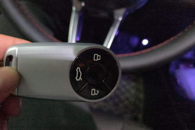 Used ORA Lightning Cat 2024 Dark Night Edition 555km Prestige Version