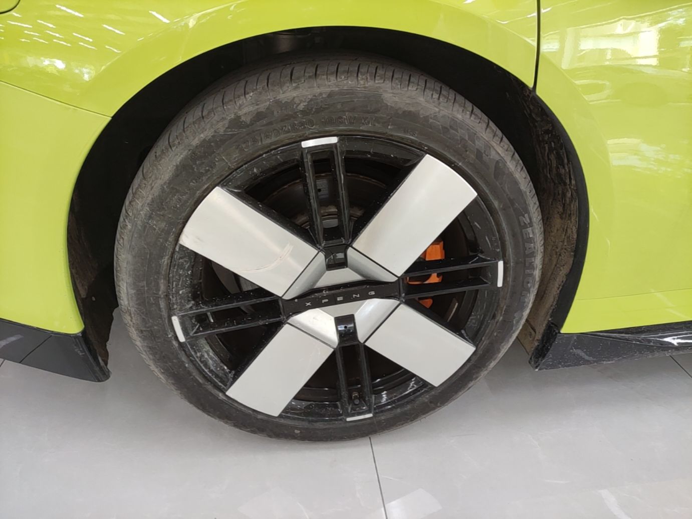 XPeng P7 2025 Model—750 All-Wheel-Drive High-Performance Ultra — снимка 11
