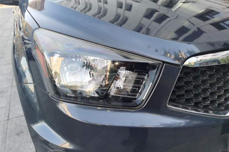 Used SsangYong Actyon 2014 2.0T Four-Wheel Drive Automatic Luxury Diesel Edition
