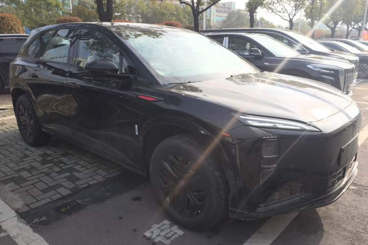 Used Hongqi Tiangong 08 2025 605 Pioneer Edition Front Right 45 Deg