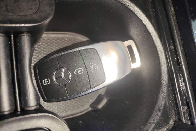 Used Mercedes-Benz GLB 2020 Facelift GLB 200 Fashion Edition
