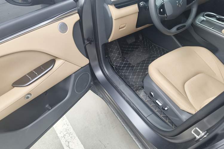 Used ARCFOX Alpha T5 2024 660 MAX