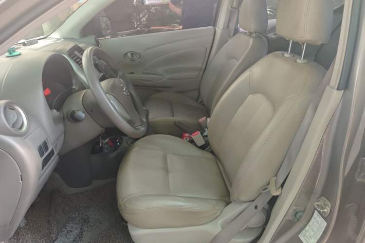 Used Nissan Sunny 2015 1.5XE Manual Comfort Edition