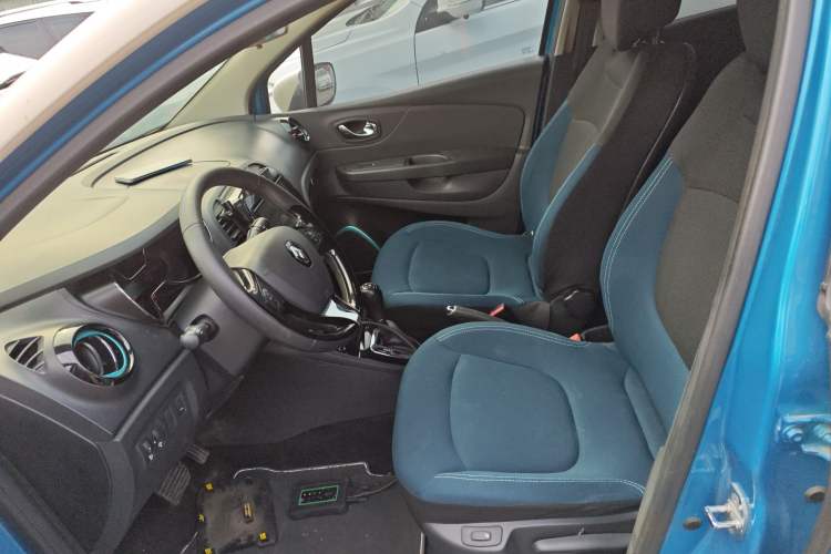 Used Renault Captur 2015 1.2T Automatic Comfort First Edition
