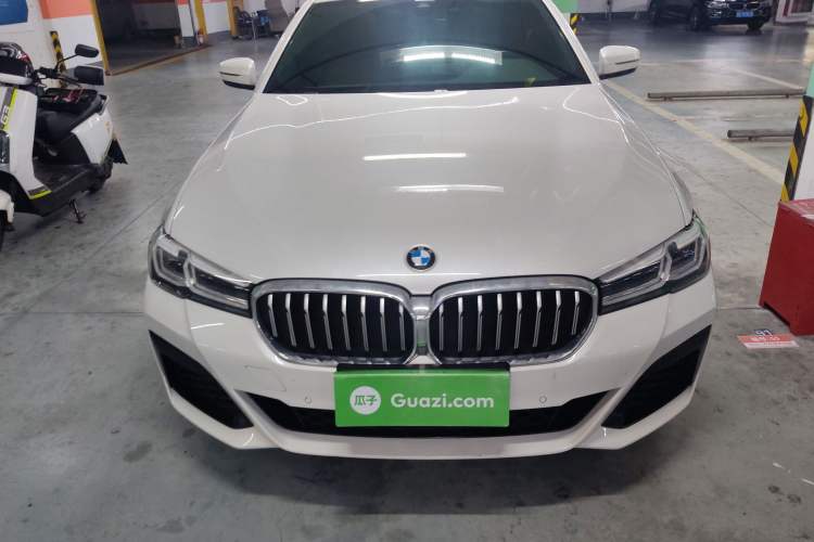 Used BMW 5 Series 2022 Second Facelift 525Li M Sport Package Front