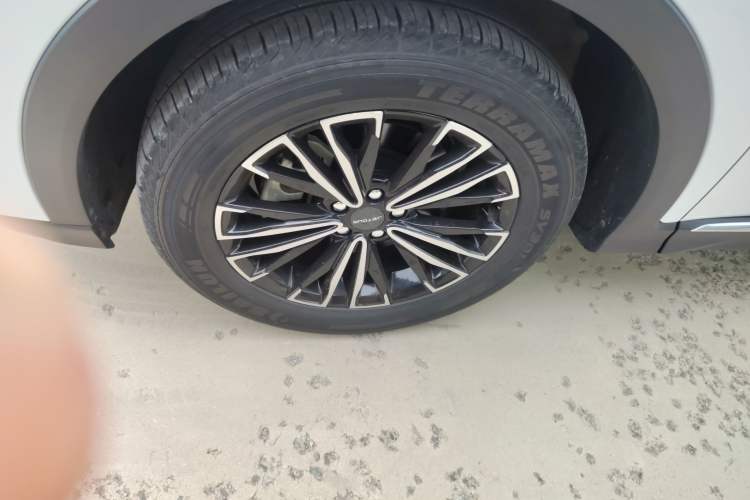 Used JETOUR X70 PLUS 2023 1.5T Manual Warrior PRO 5-Seater Left Front Wheel Hub