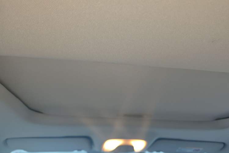 Used GAC Trumpchi GS4 2017 235T Automatic Two-Wheel Drive Luxury Smart Connectivity Version Headliner