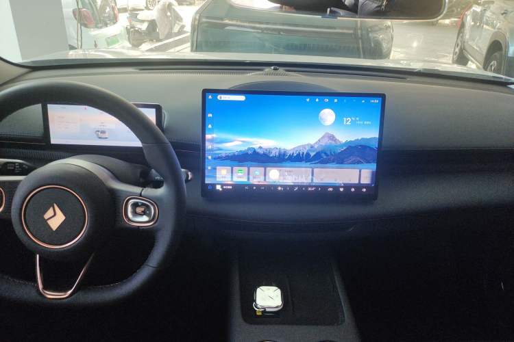 Used Baojun Enjoy 2025 All-Electric 600km Luxury Edition
