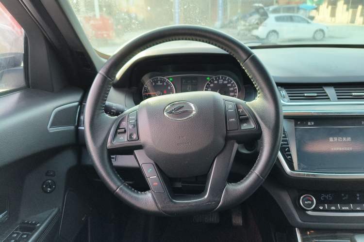 Used Land X7 2018 Jingyue 1.5T Panoramic Luxury Model Steering Wheel