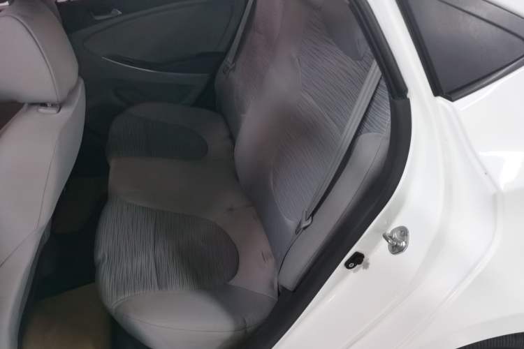 Used Hyundai Verna (older generation) 2016 1.4L Automatic Smart GLS
