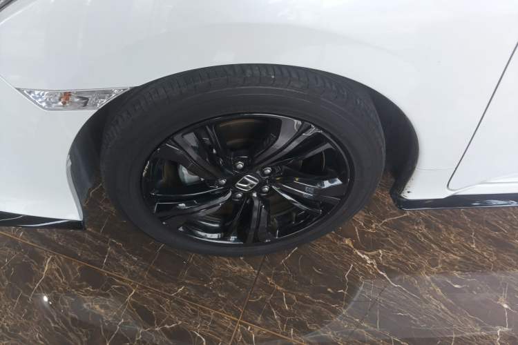 Used Honda Civic 2021 HATCHBACK 220TURBO CVT Trendy Cool Edition