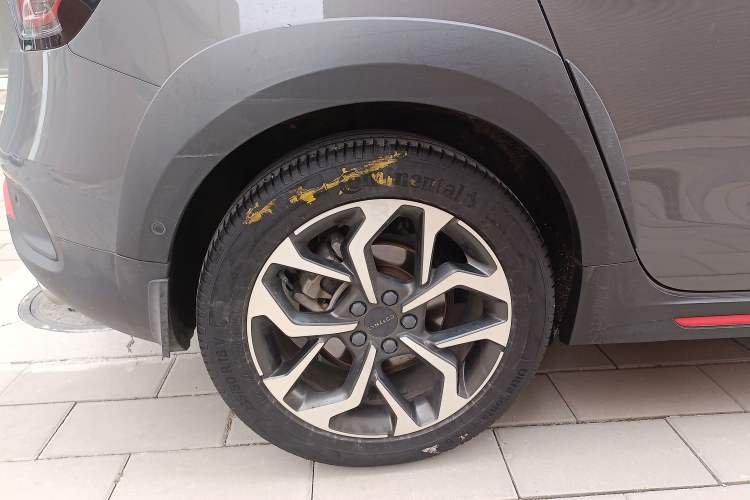 Used Lynk & Co 02 2018 1.5T DCT Two-Wheel Drive Pro Version China V Emission Standard
