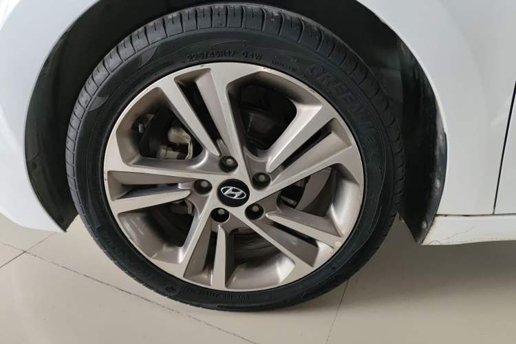 Used Hyundai Elantra (6th Generation / Lingdong) 2016 1.6L Automatic ZhiXuan – Elite Version
