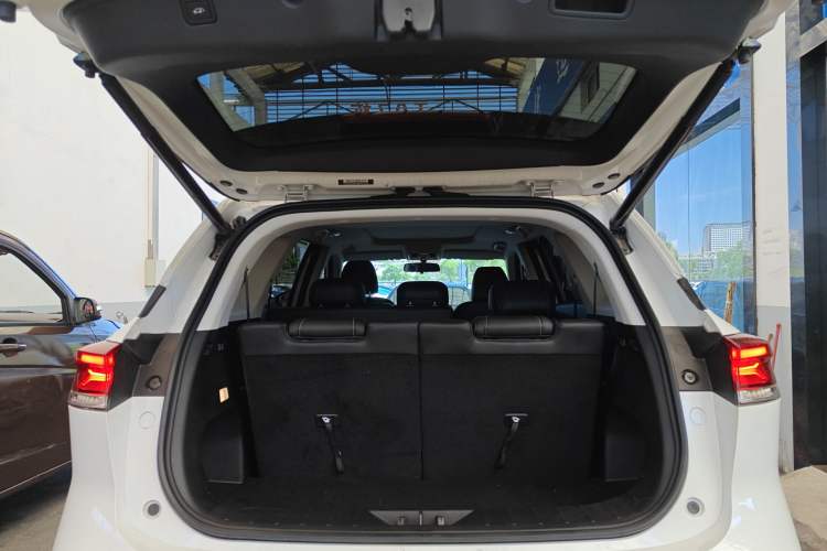 Used Changan X7 PLUS 2024 1.5T Automatic Luxury 7-Seater