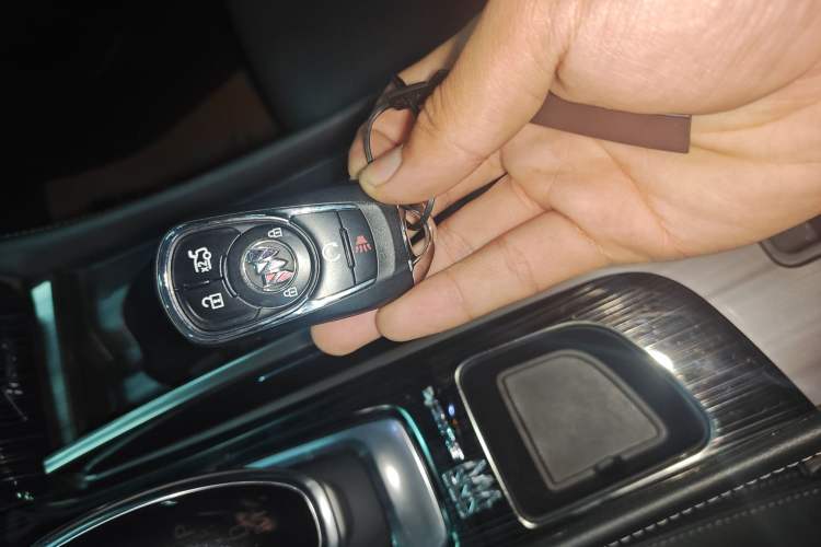 Used Buick LaCrosse 2021 552T Luxury Version